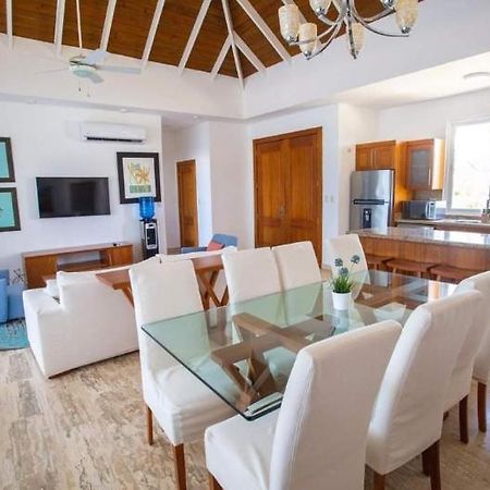 Bed and Breakfast Luxe House Санто-Доминго Экстерьер фото